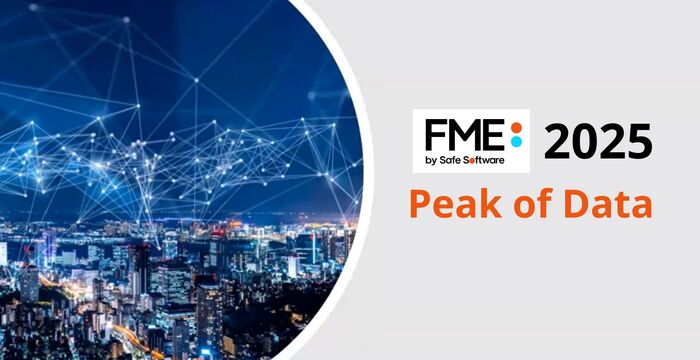 Nachtaufnahme einer Stadt mit leuchtender Skyline und digitalen Netzwerklinien; rechts der Schriftzug "FME 2025 Peak of Data" und das FME-Logo.